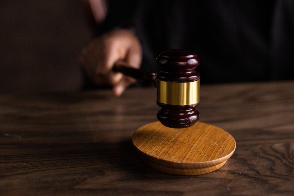 judge gavel