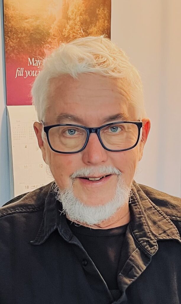 Roger Harned author about me